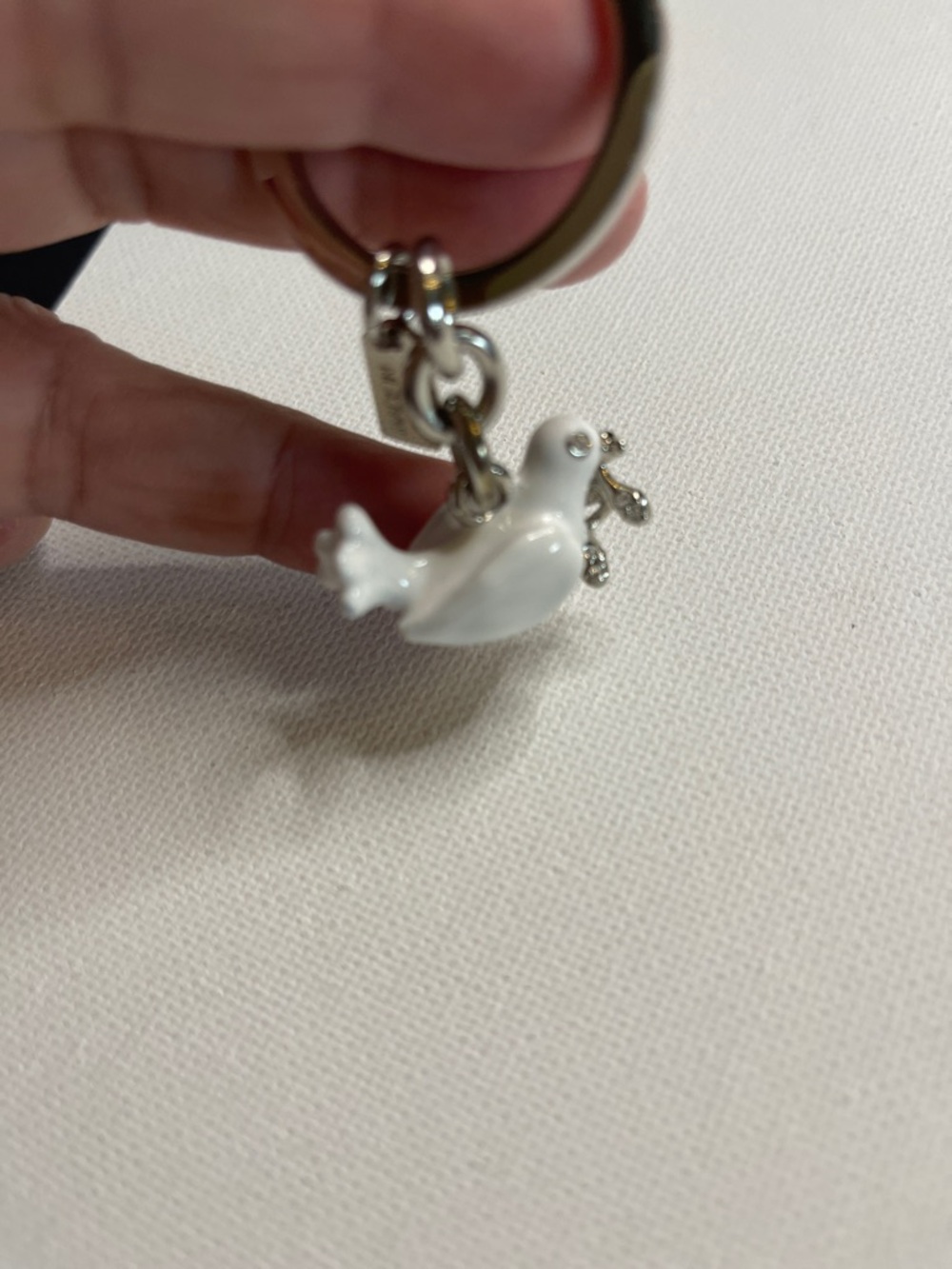NWOT Coach White Enamel Dove Keychain w/ Silver Hardware & White Ball Point Pen - Picture 2 of 7
